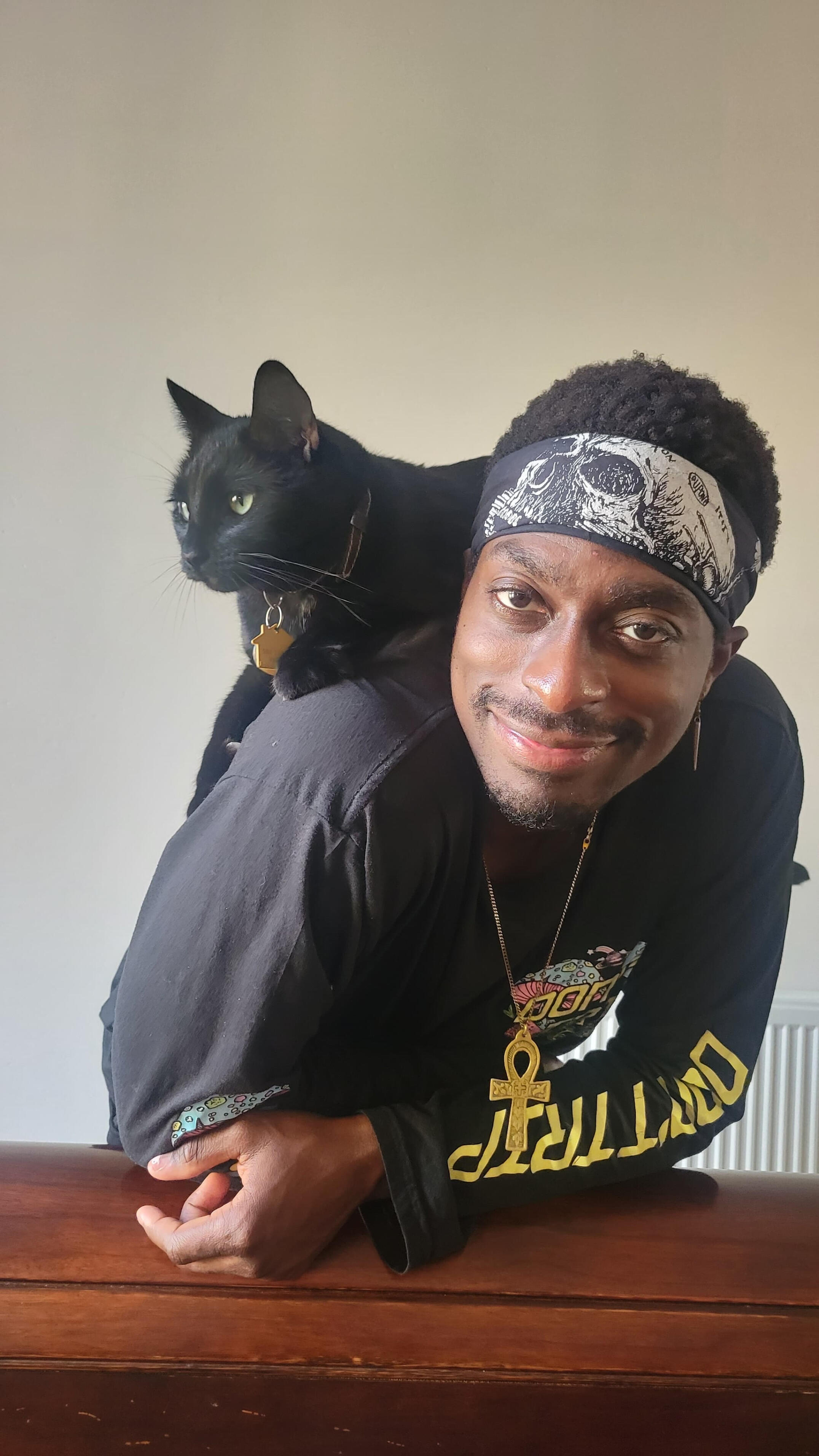 DeShawn Johnson - Digital Marketing Professional and Sync Licensing Agent DeShawn Johnson, audio engineer, data specialist, seo professional and founder of Nome House Studios